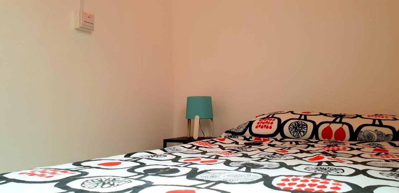 Arc House Sevilla Only Adults Εξωτερικό φωτογραφία