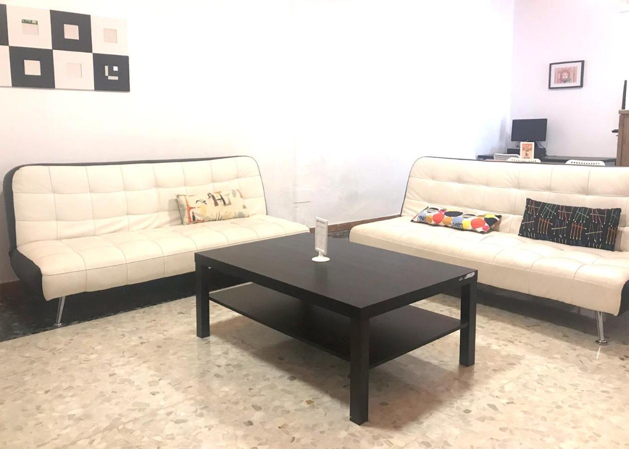 Arc House Sevilla Only Adults Εξωτερικό φωτογραφία